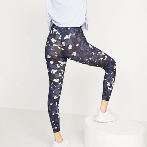 Old Navy Floral High Waisted  7/8-Length Leggings - Picture 2 of 8